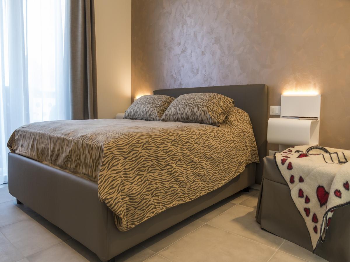 Hotel Buena Onda Peschiera del Garda Luaran gambar